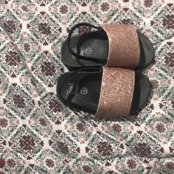 Sandels - Picture 3 of 4